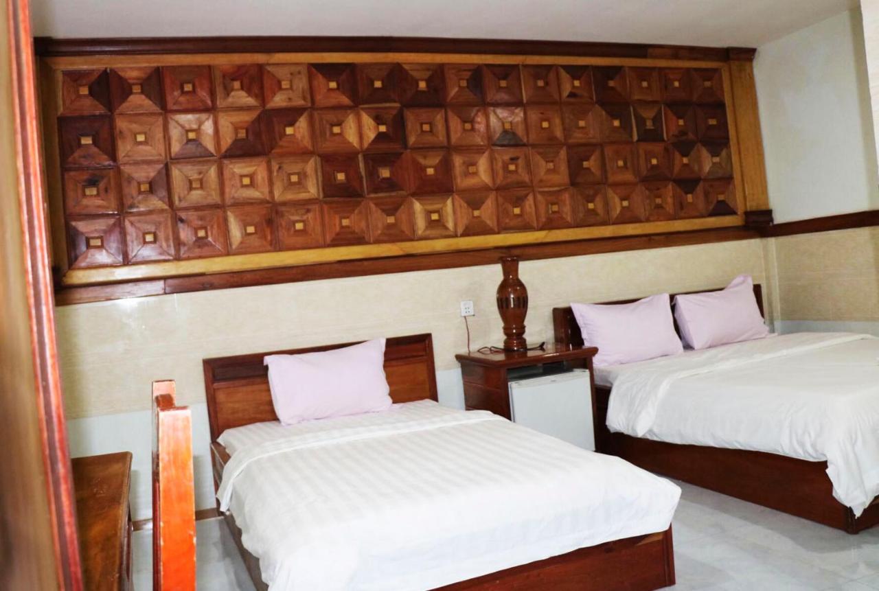 Ly Meng Hotel Battambang Exterior foto