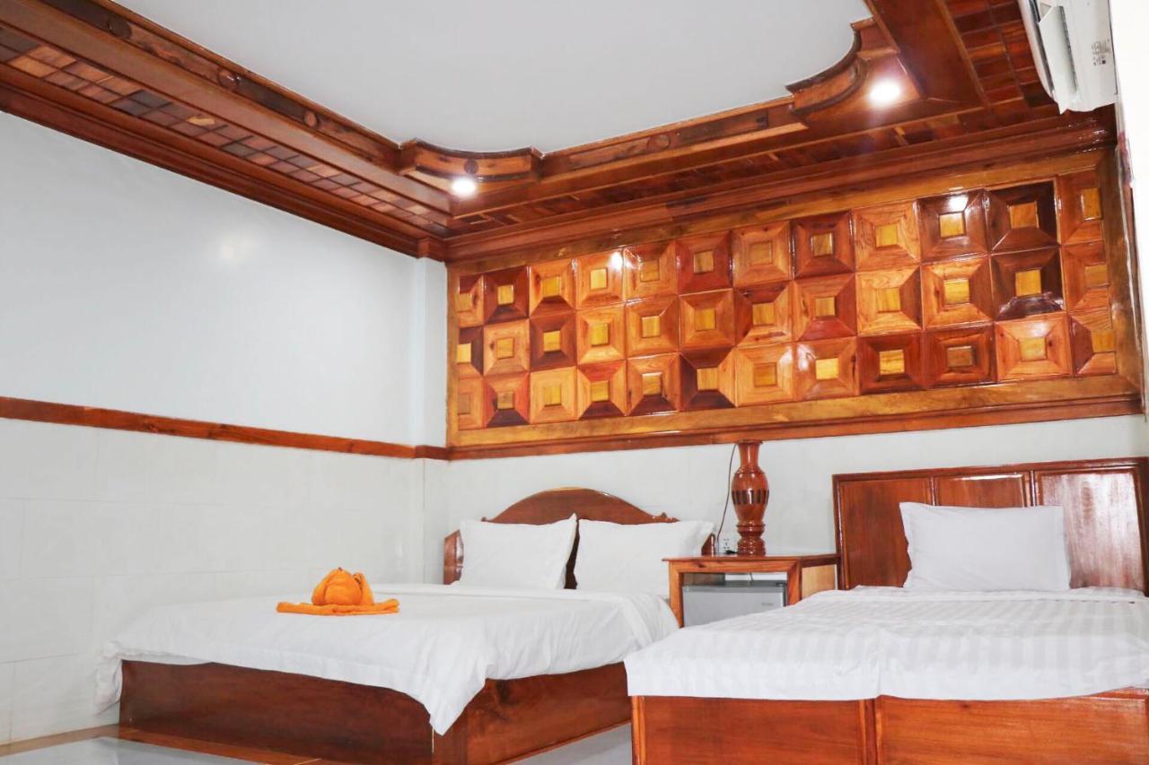 Ly Meng Hotel Battambang Exterior foto
